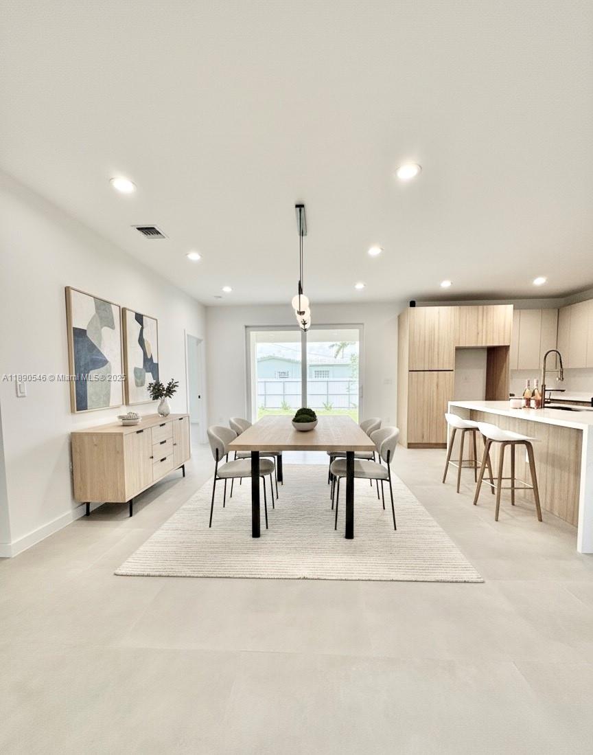 RICHMOND HGTS REPLAT - Residential