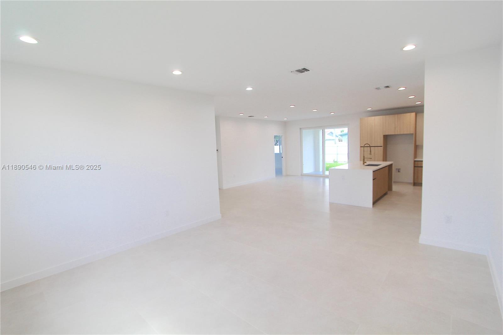 RICHMOND HGTS REPLAT - Residential