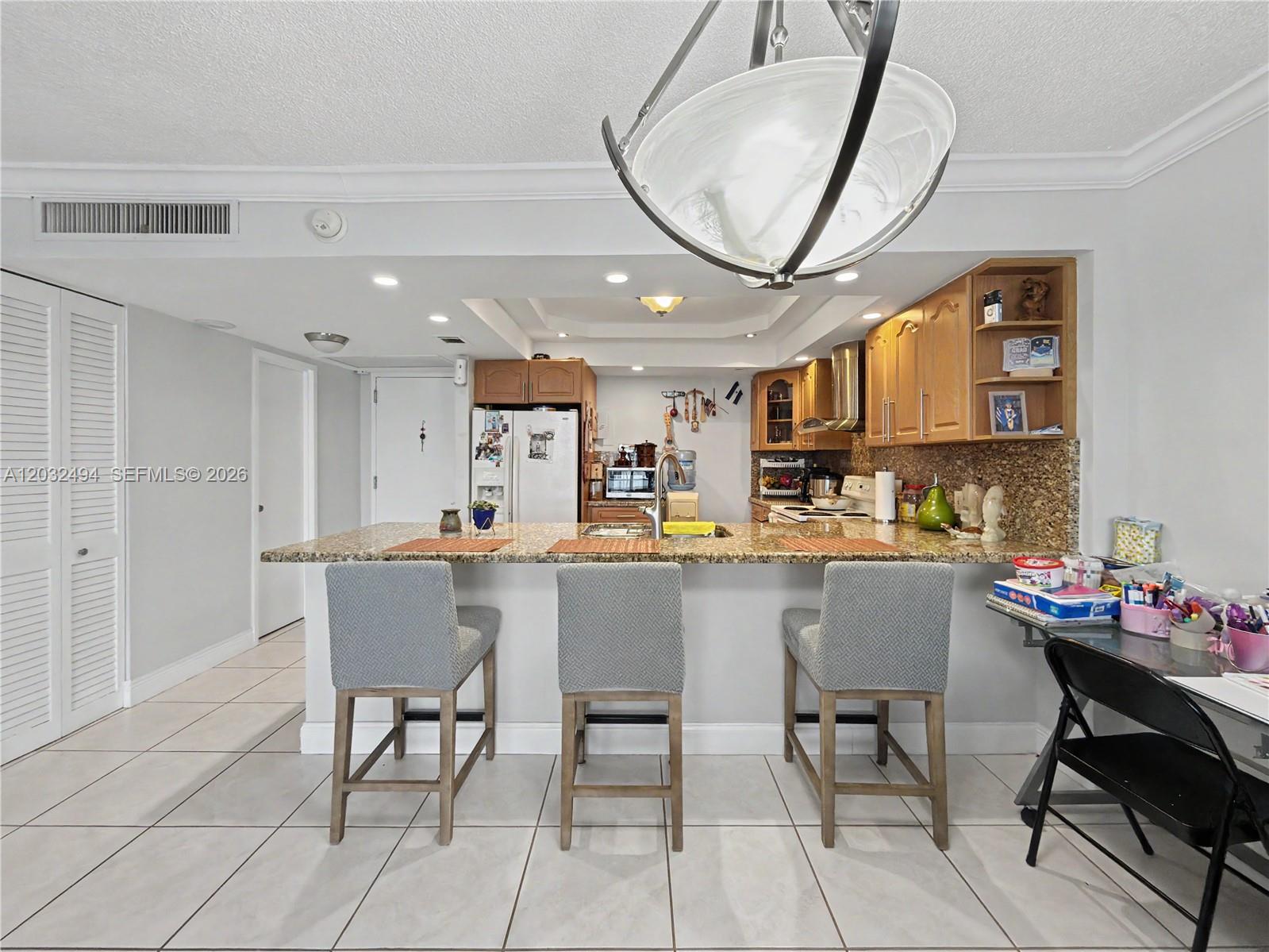 5701 Collins Ave 1711