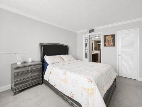 Tiny photo for 5701 Collins Ave #1711, Miami Beach, FL 33140 (MLS # A12032494)