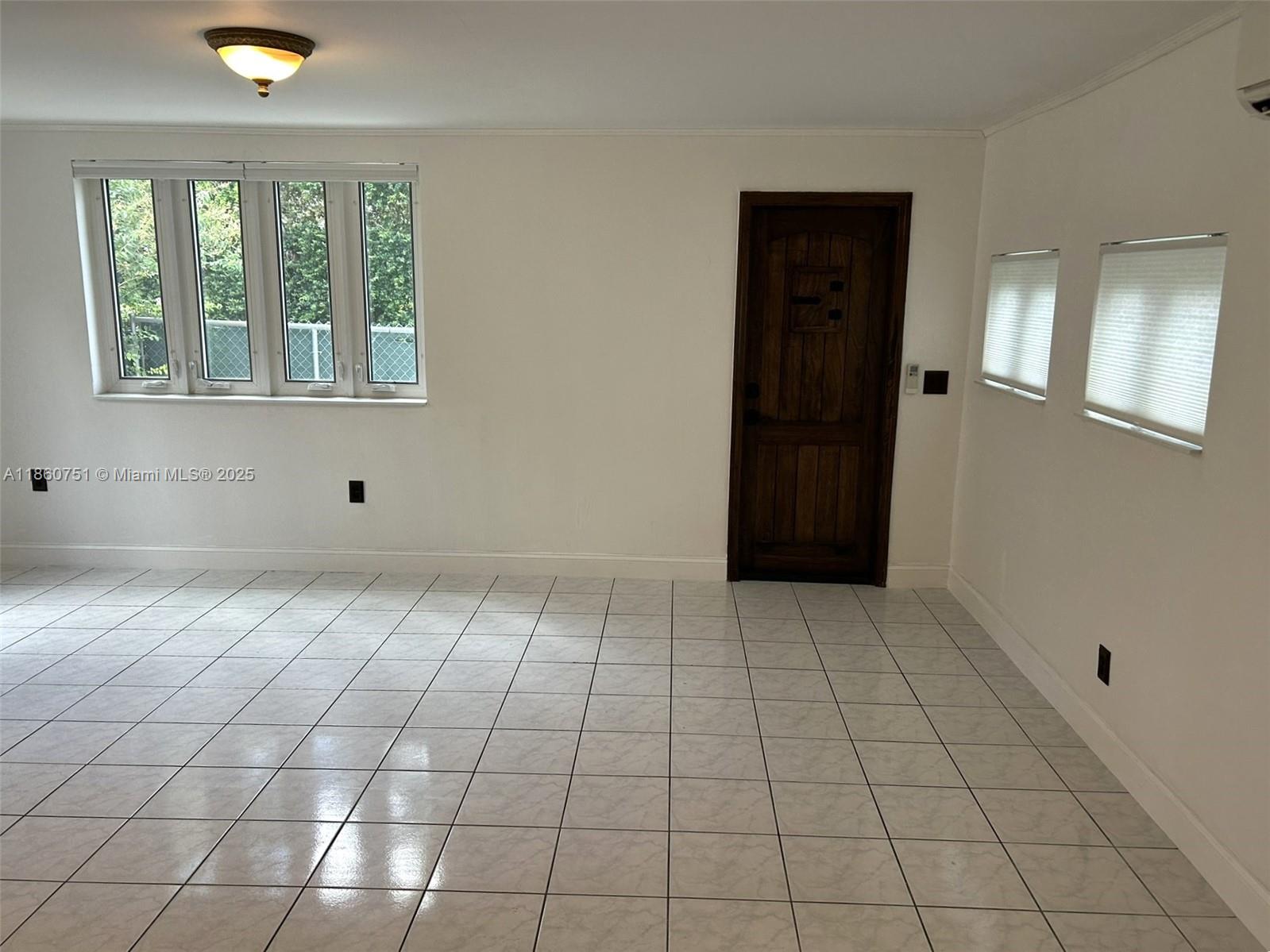 MIAMI SHORES SEC 1 AMD - Residential Lease