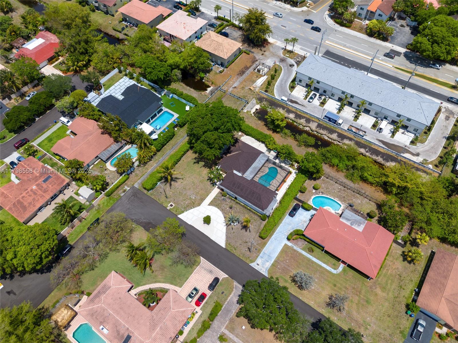 CORAL SPRINGS II - Residential