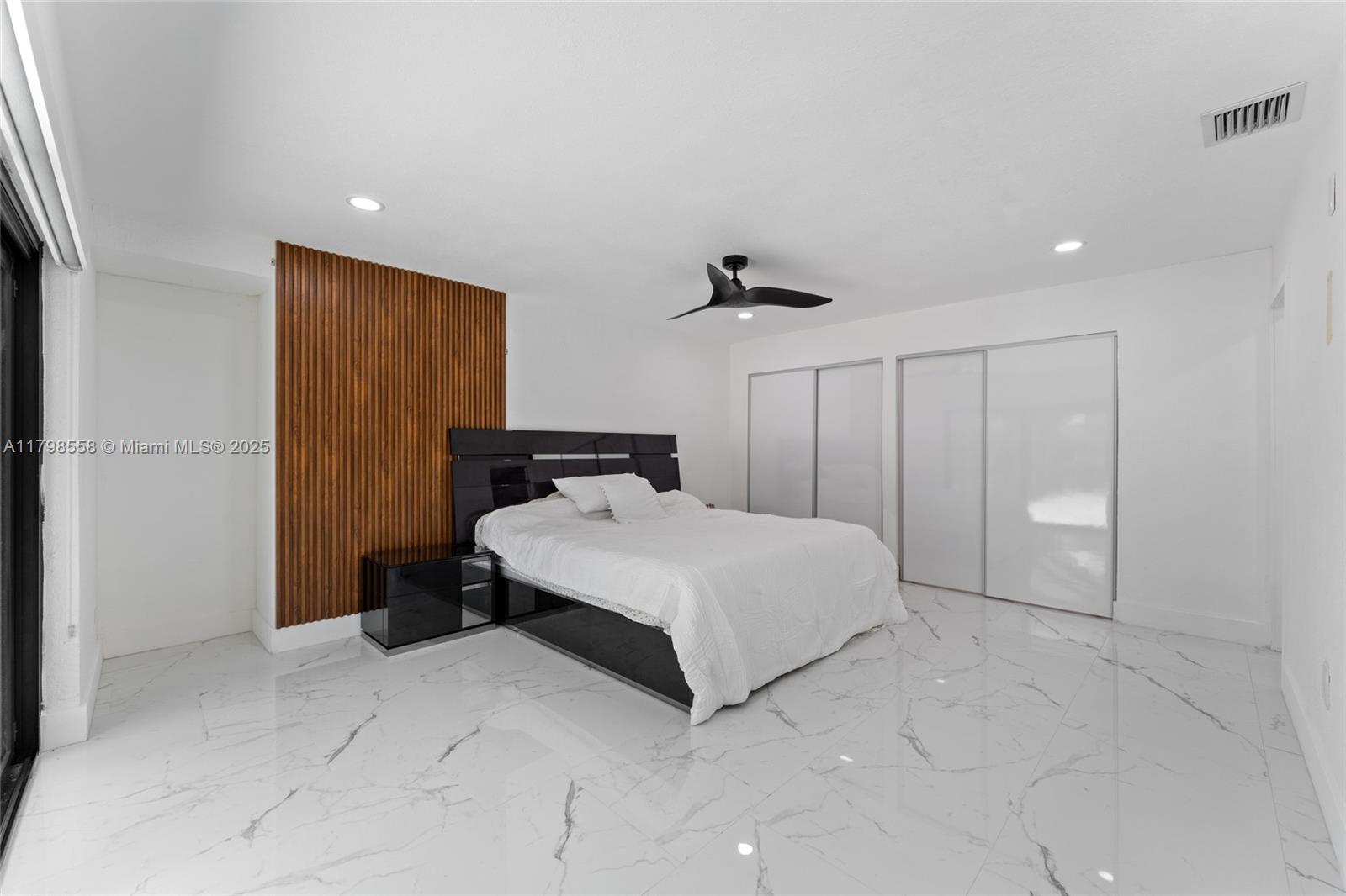 CORAL SPRINGS II - Residential