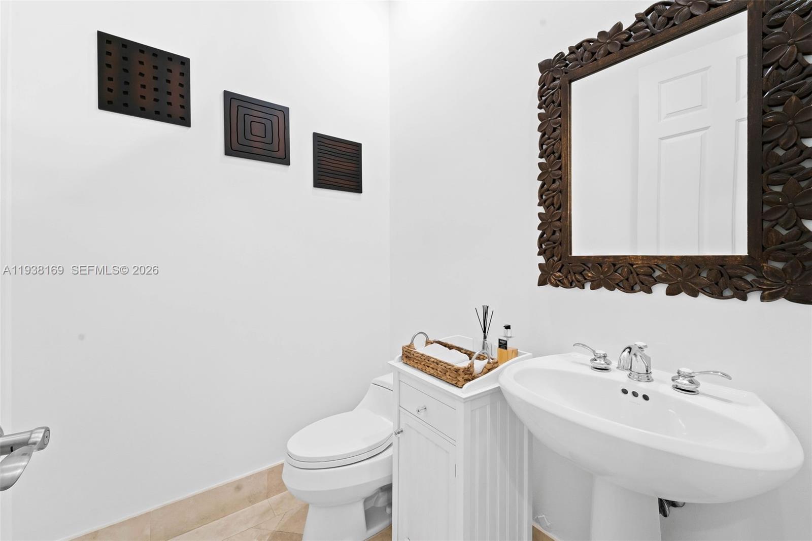 BISCAYNE POINT - Residential