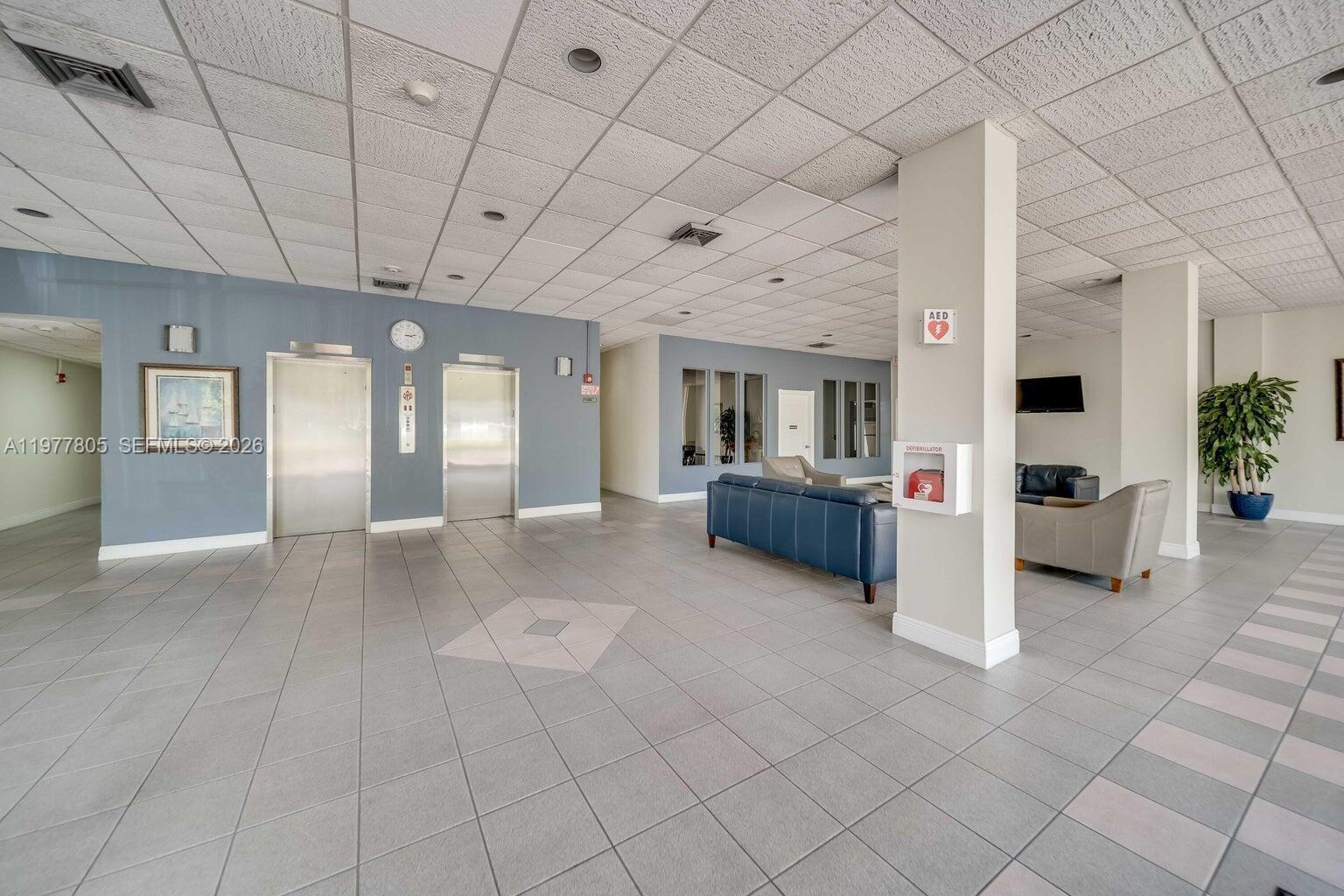 Golden Sails Condo - Residential