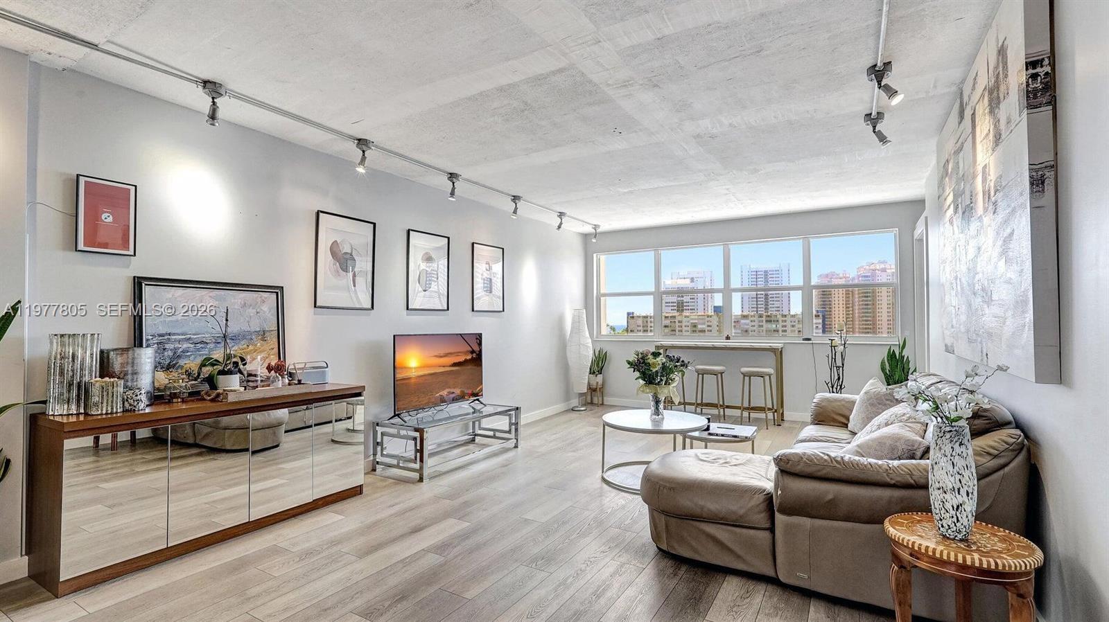 Golden Sails Condo - Residential