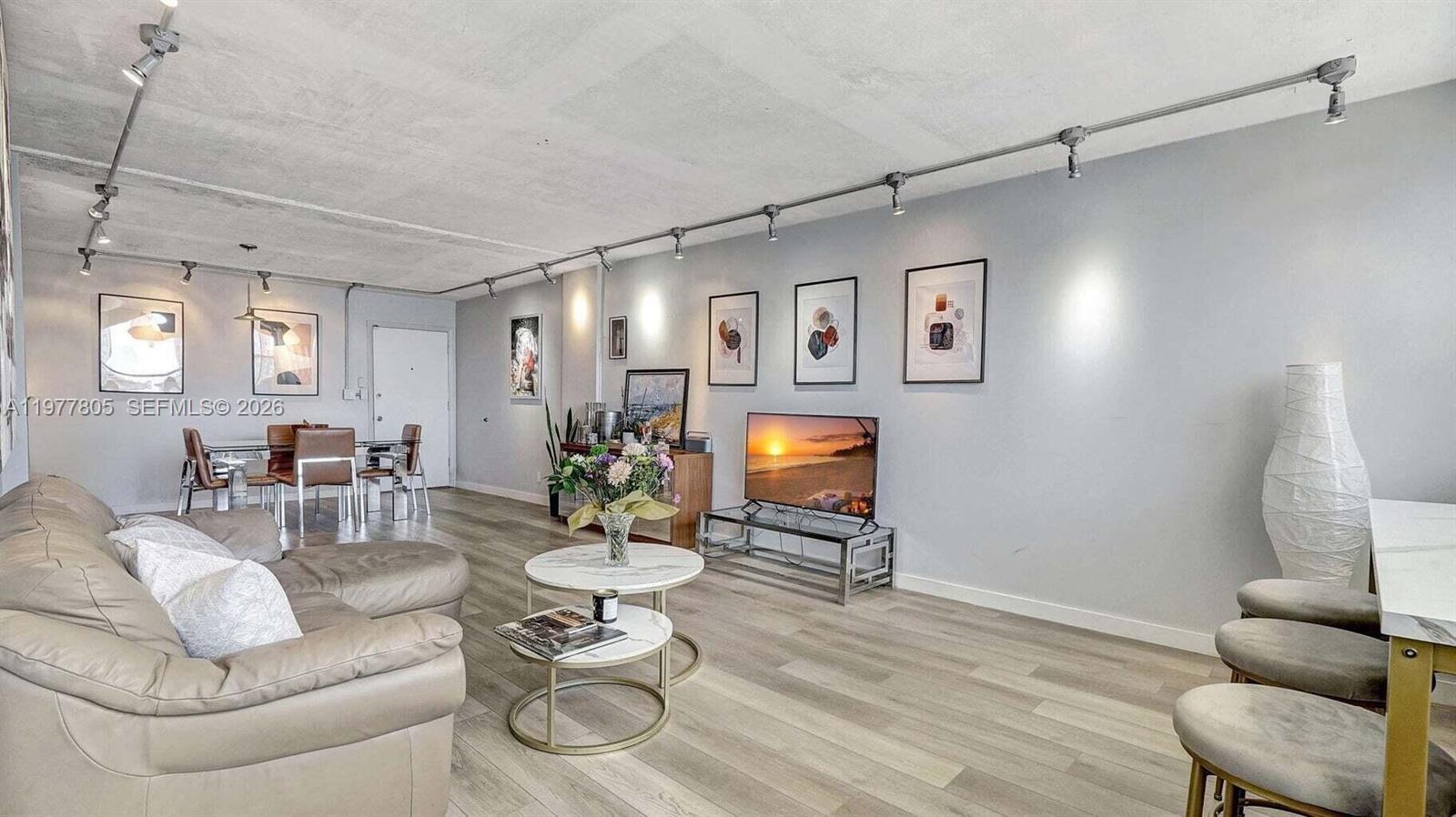 Golden Sails Condo - Residential