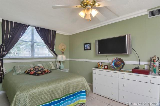 LIME BAY 5 CONDO - Residential