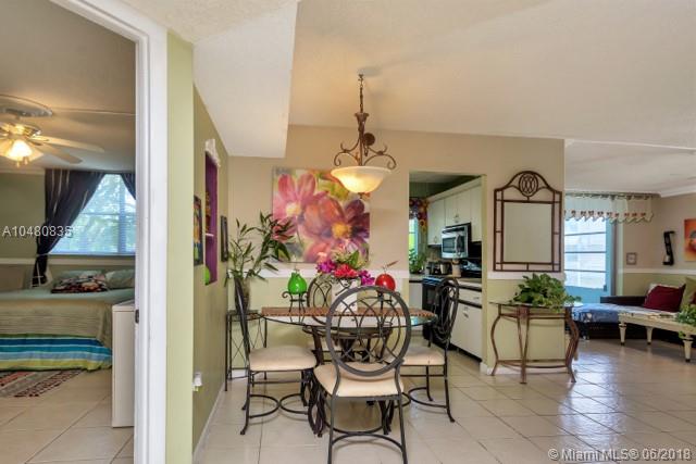 LIME BAY 5 CONDO - Residential