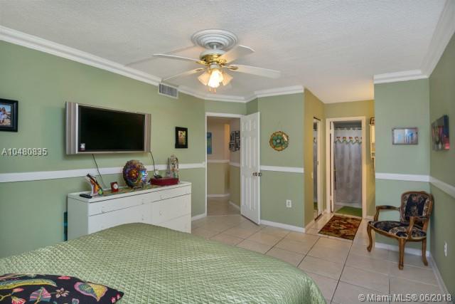 LIME BAY 5 CONDO - Residential