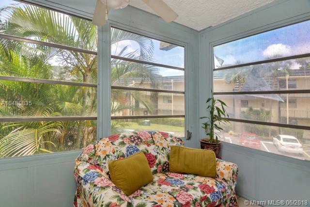 LIME BAY 5 CONDO - Residential