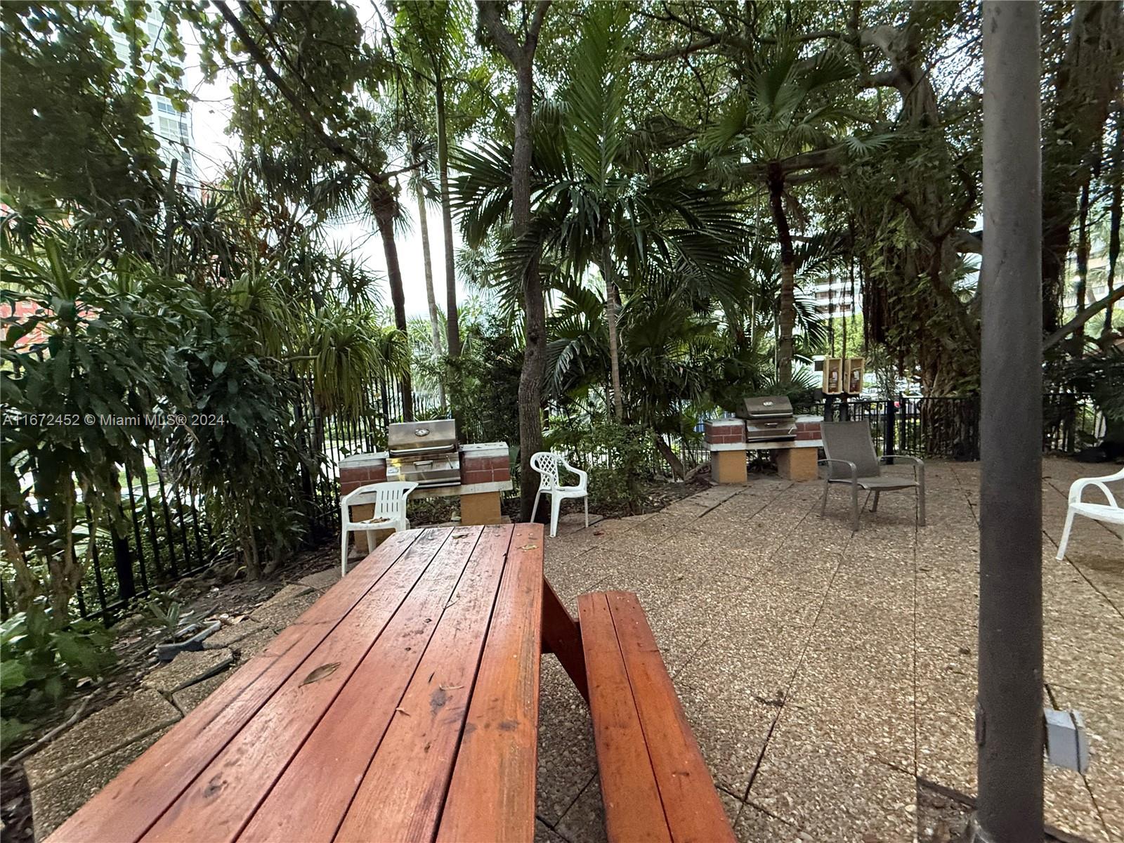COSTA BELLA CONDO - Residential
