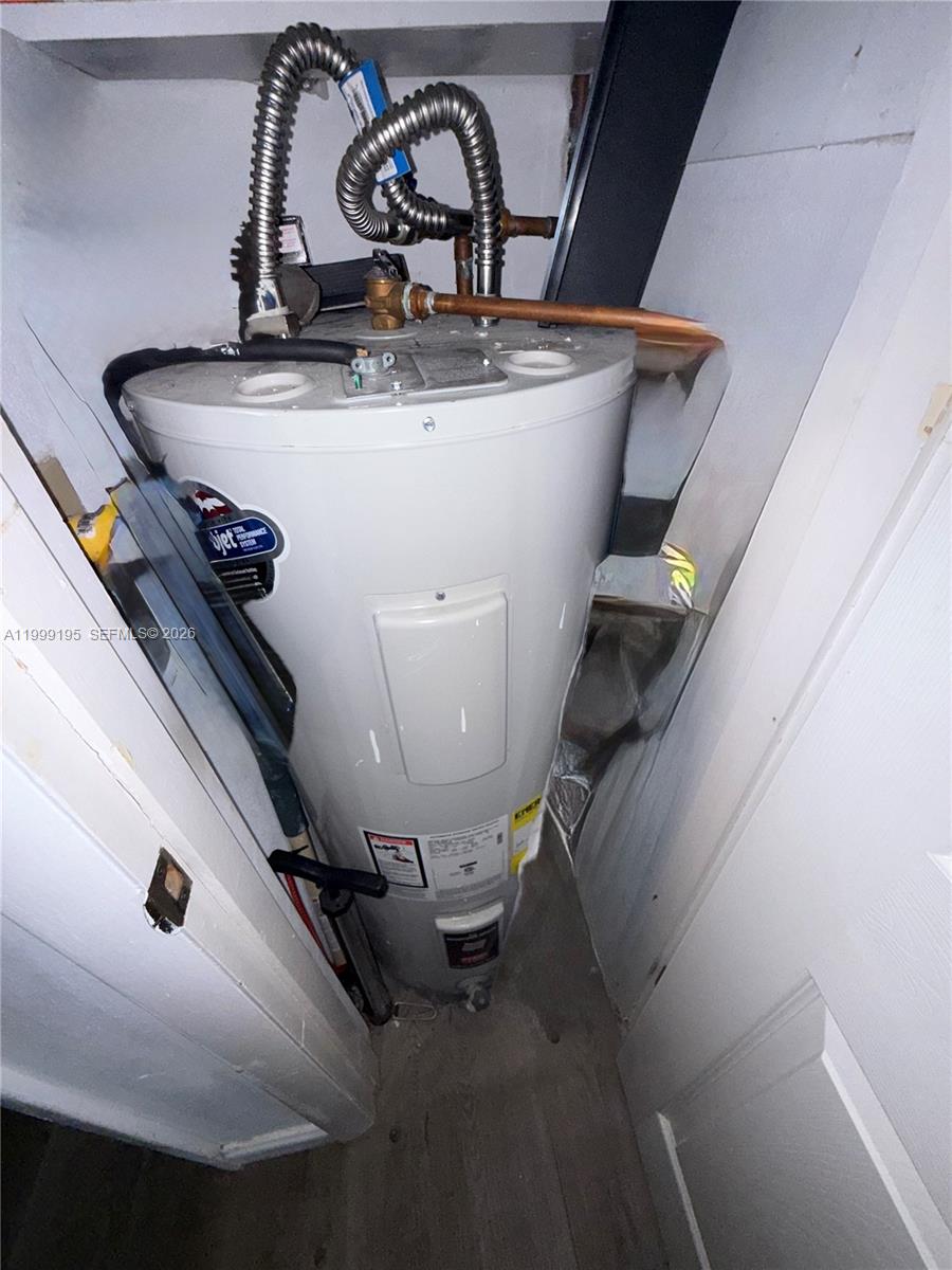 ELDORADO COUNTRY CLUB TOW - Residential