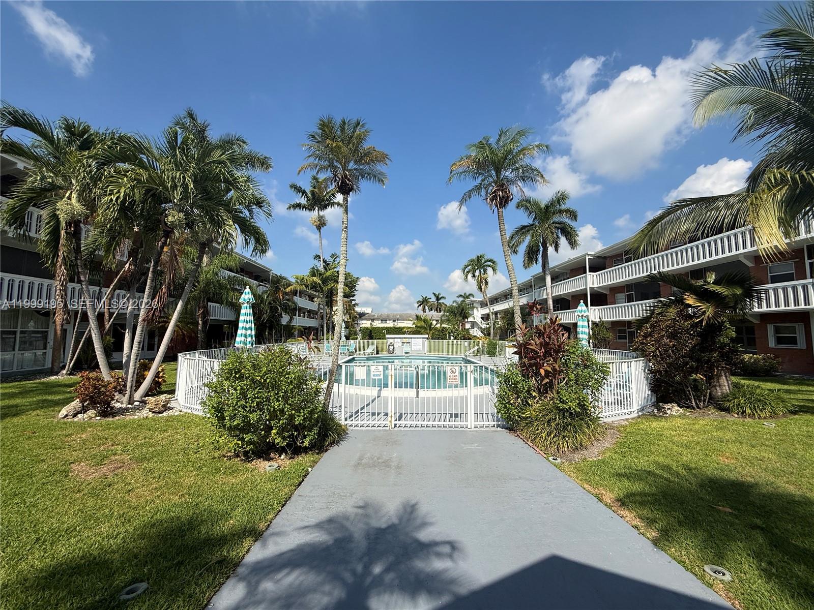 ELDORADO COUNTRY CLUB TOW - Residential