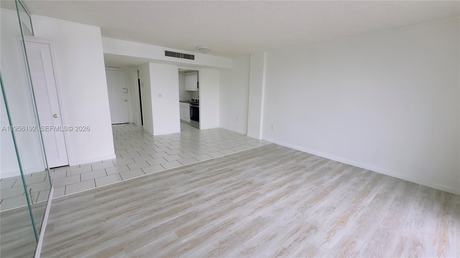 2841 NE 163rd St 207