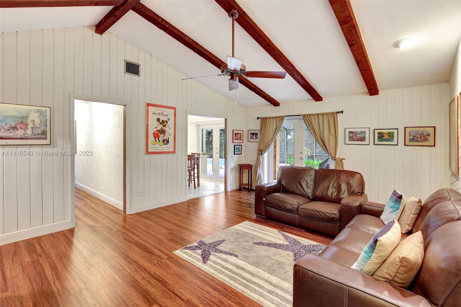 CHARLOTTE ESTATES - Residential