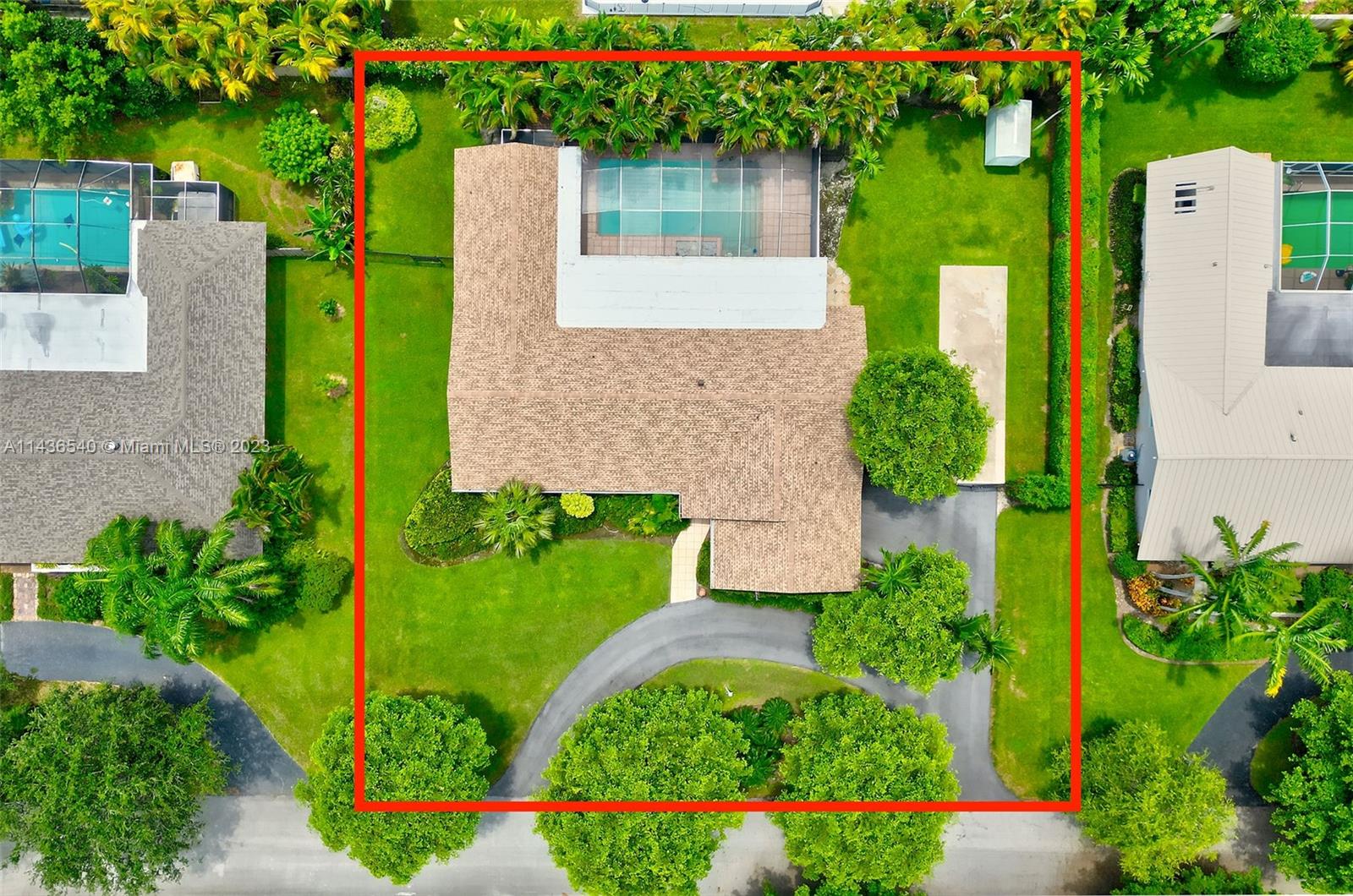 CHARLOTTE ESTATES - Residential