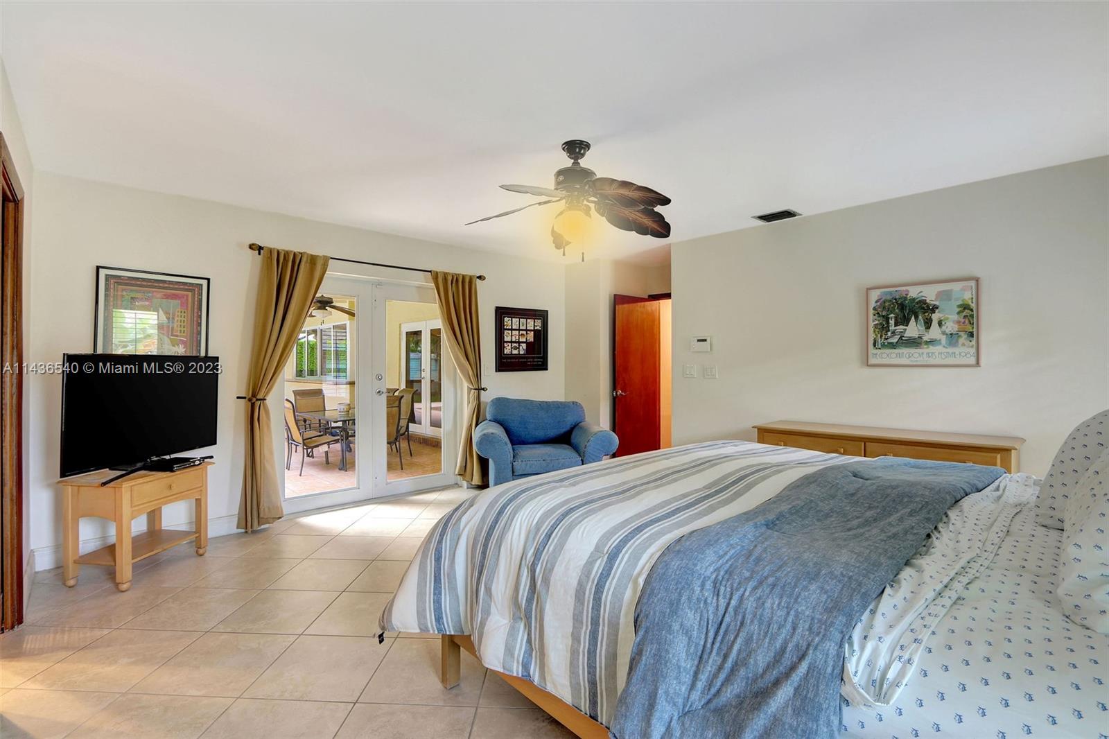 CHARLOTTE ESTATES - Residential