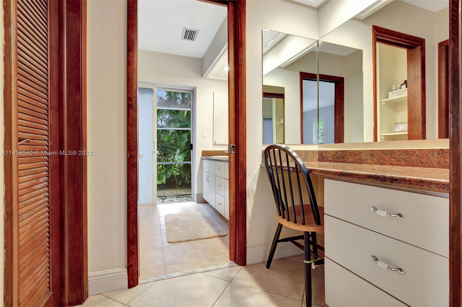 CHARLOTTE ESTATES - Residential