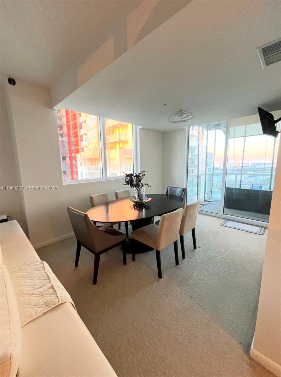 VIZCAYNE SOUTH CONDO - Residential