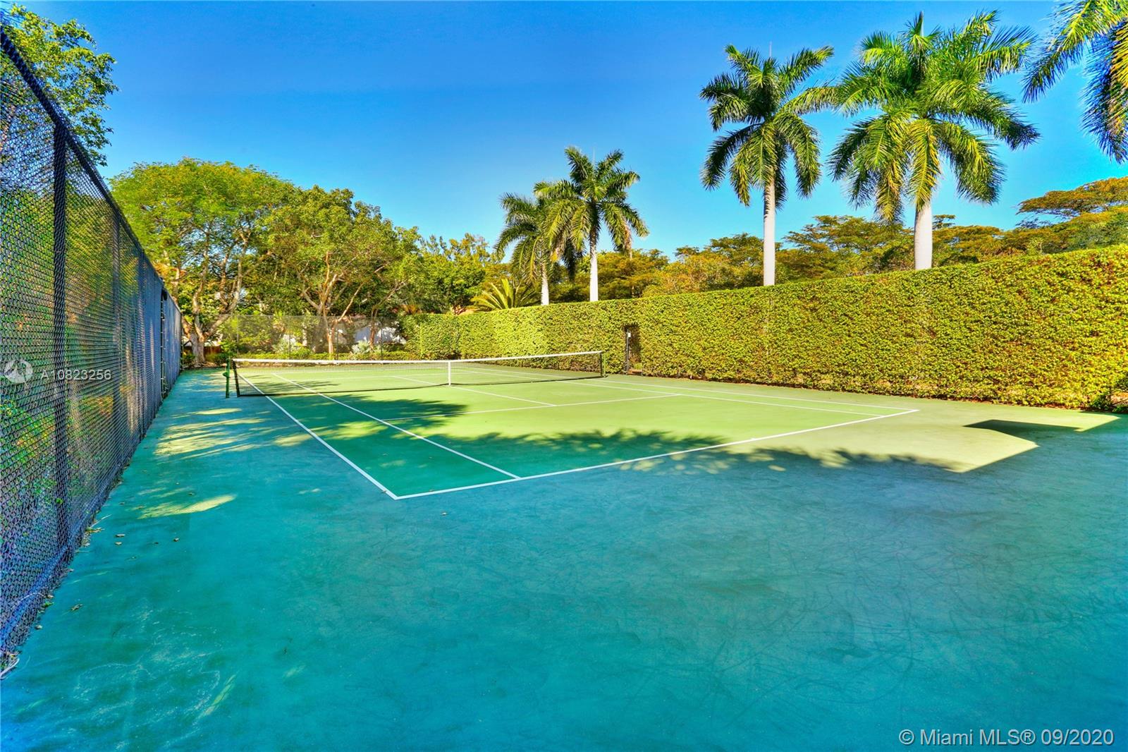 HAMMOCK OAKS HARBOR SEC 3 - Residential