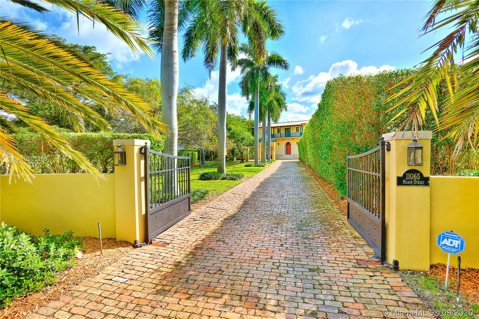 HAMMOCK OAKS HARBOR SEC 3 - Residential