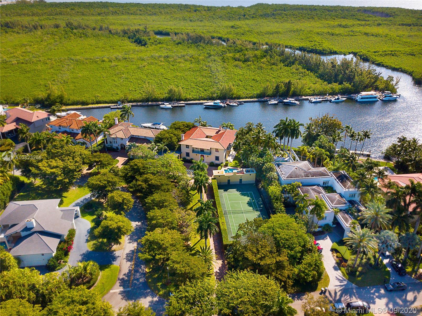 HAMMOCK OAKS HARBOR SEC 3 - Residential