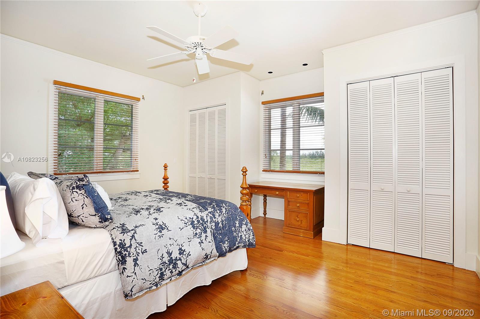 HAMMOCK OAKS HARBOR SEC 3 - Residential