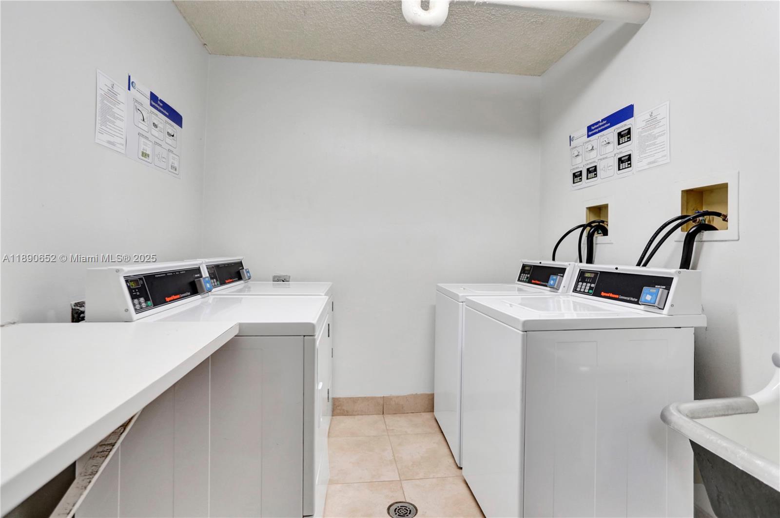 ADMIRALS PORT CONDO WEST - Residential Lease
