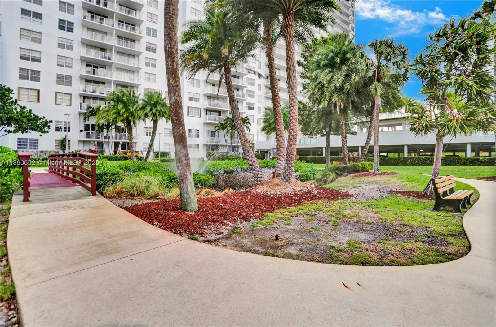 ADMIRALS PORT CONDO WEST - Residential Lease