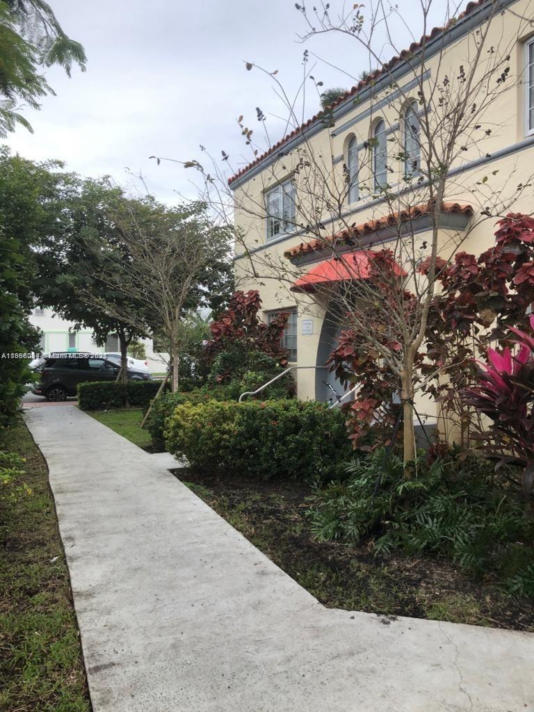 1450 Meridian Ave 104