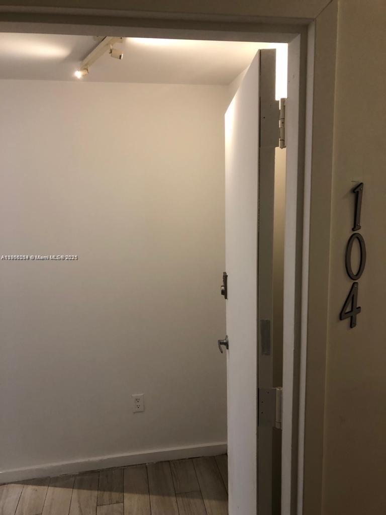 EVA CONDO - Residential