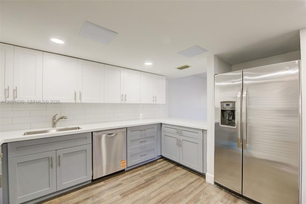 Photo of 565 NW 97th Ave #565, Plantation, FL 33324 (MLS # A12001530)
