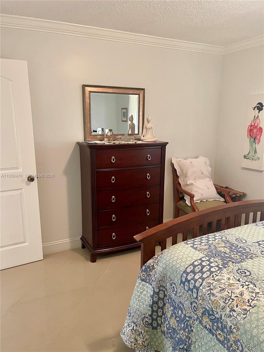 TOPAZ SOUTH CONDO - Residential