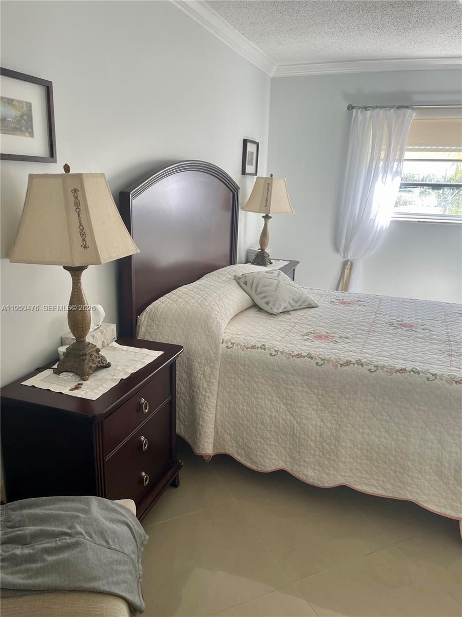 TOPAZ SOUTH CONDO - Residential