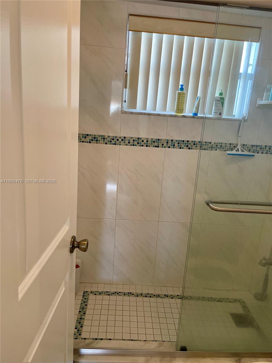 TOPAZ SOUTH CONDO - Residential