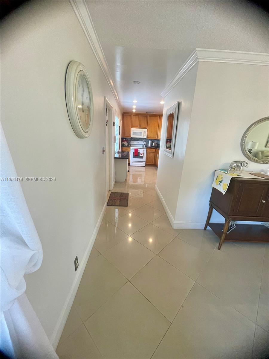 TOPAZ SOUTH CONDO - Residential