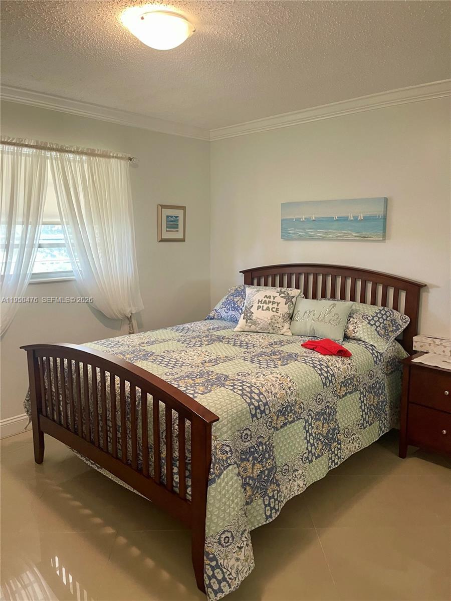 TOPAZ SOUTH CONDO - Residential