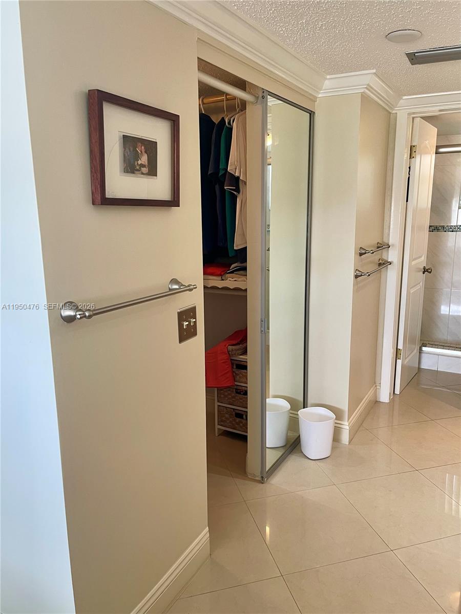 TOPAZ SOUTH CONDO - Residential