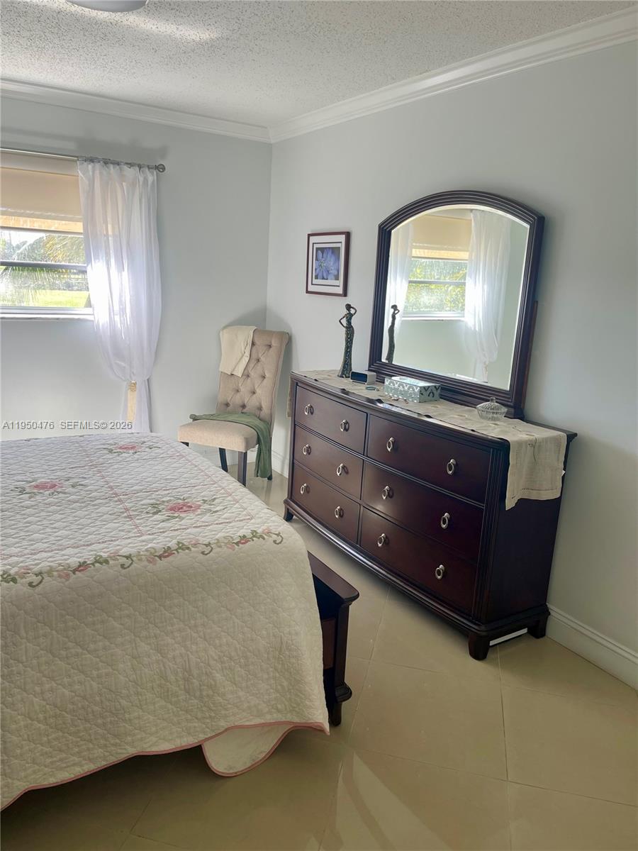 TOPAZ SOUTH CONDO - Residential