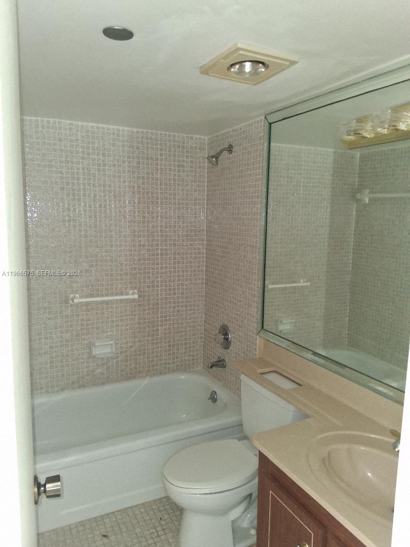 PARK PLACE CONDOMINIUM NO - Residential