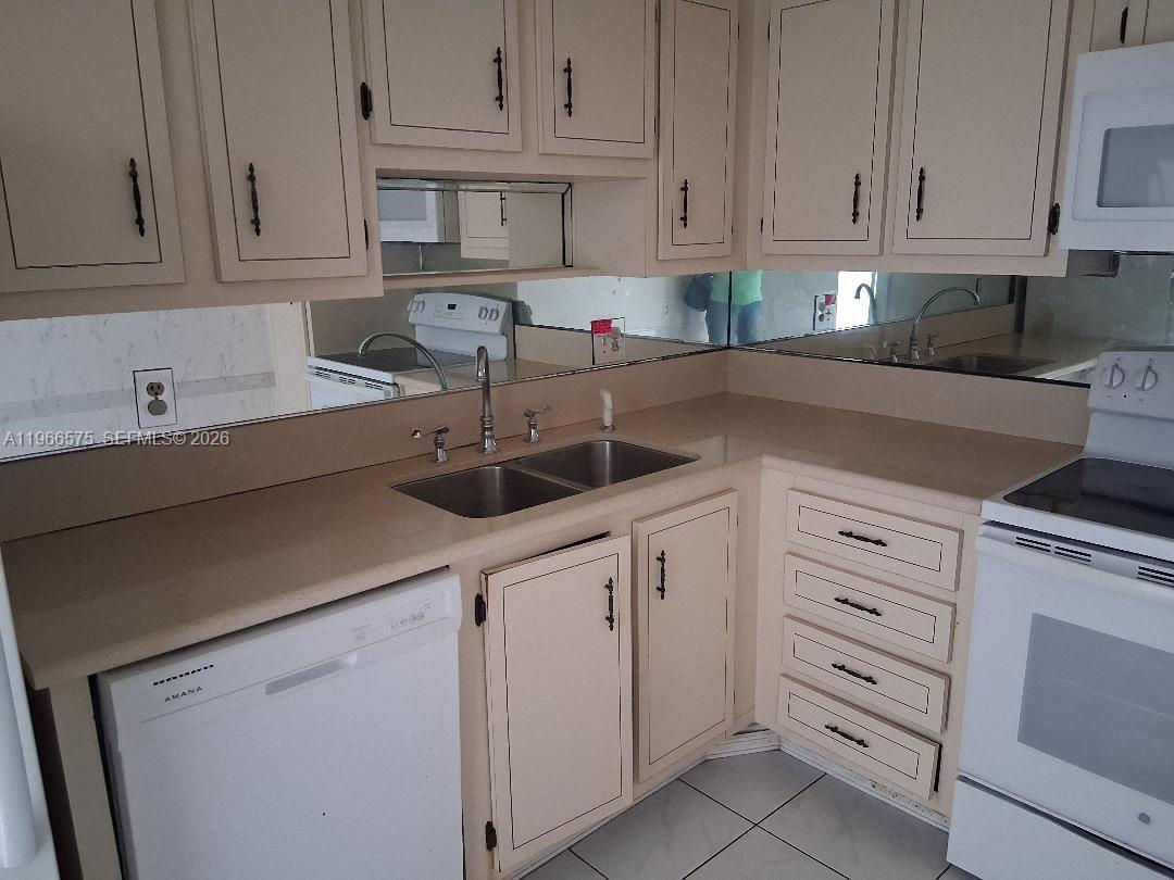 PARK PLACE CONDOMINIUM NO - Residential