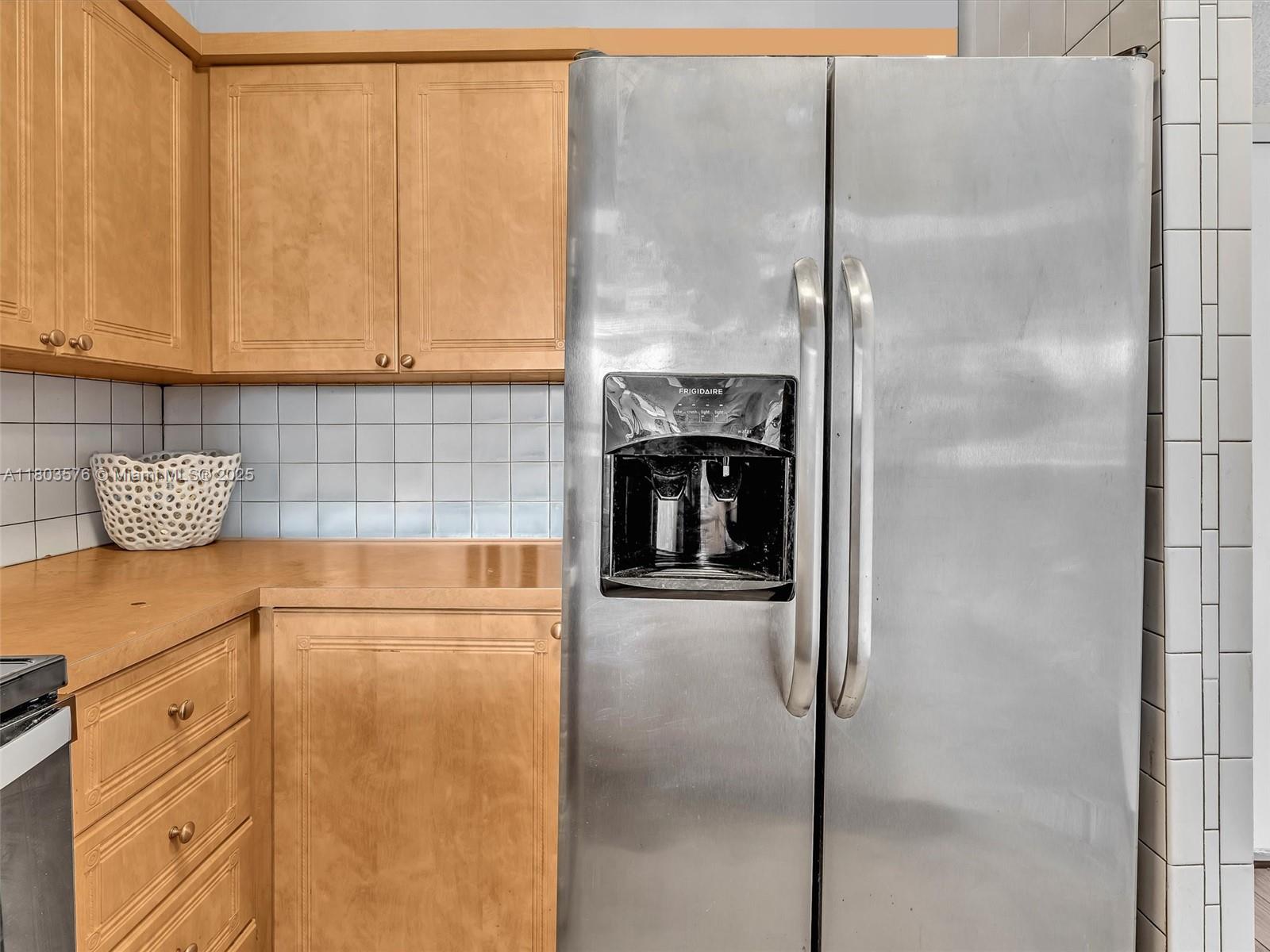 RIOPLAZA CONDOMINIUM SOUT - Residential