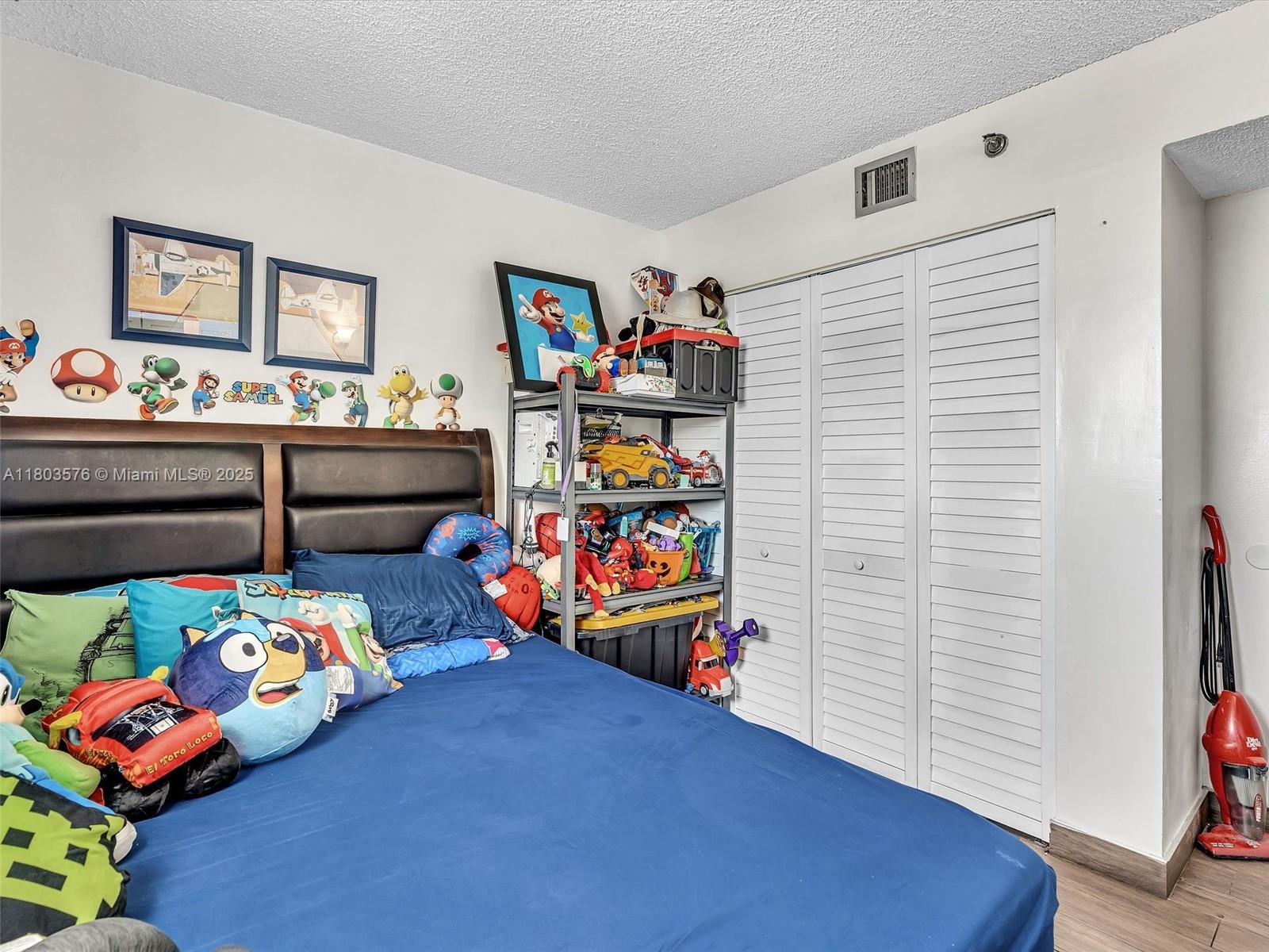 RIOPLAZA CONDOMINIUM SOUT - Residential