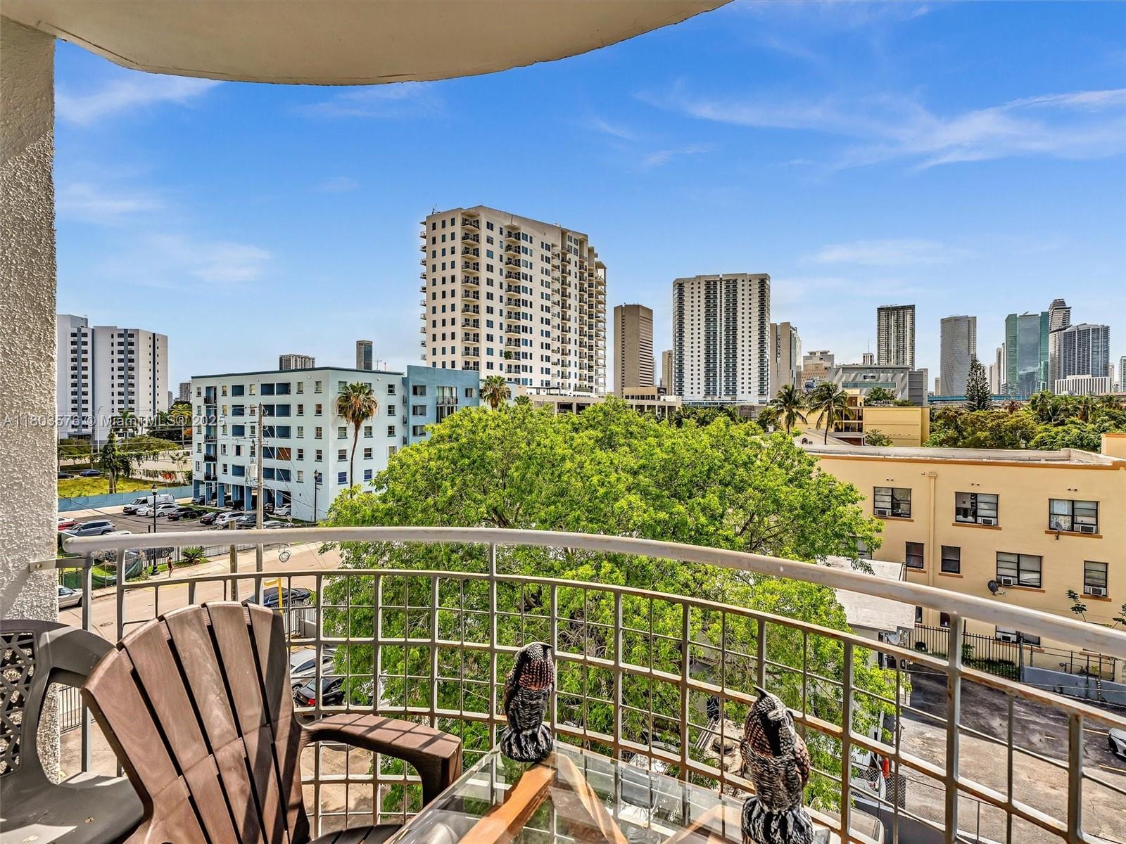 RIOPLAZA CONDOMINIUM SOUT - Residential