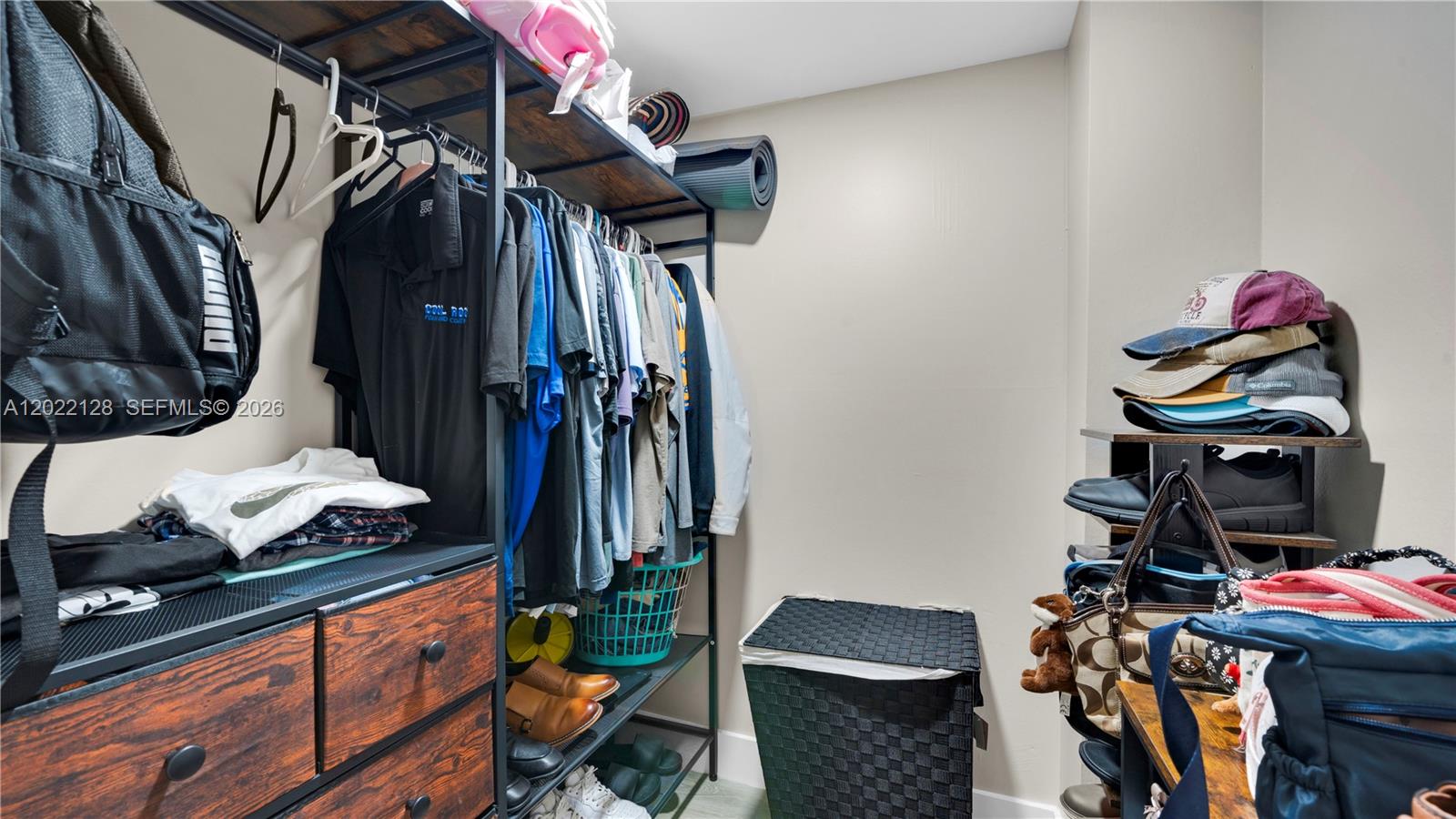 NO 60 PALM-AIRE COUNTRY C - Residential