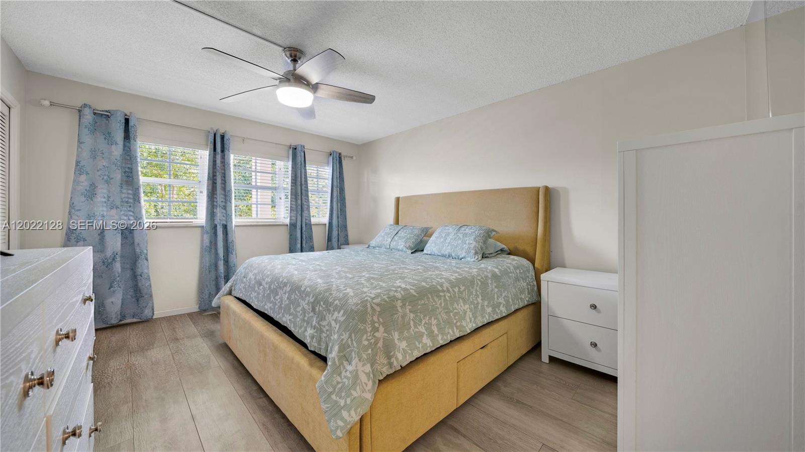 NO 60 PALM-AIRE COUNTRY C - Residential