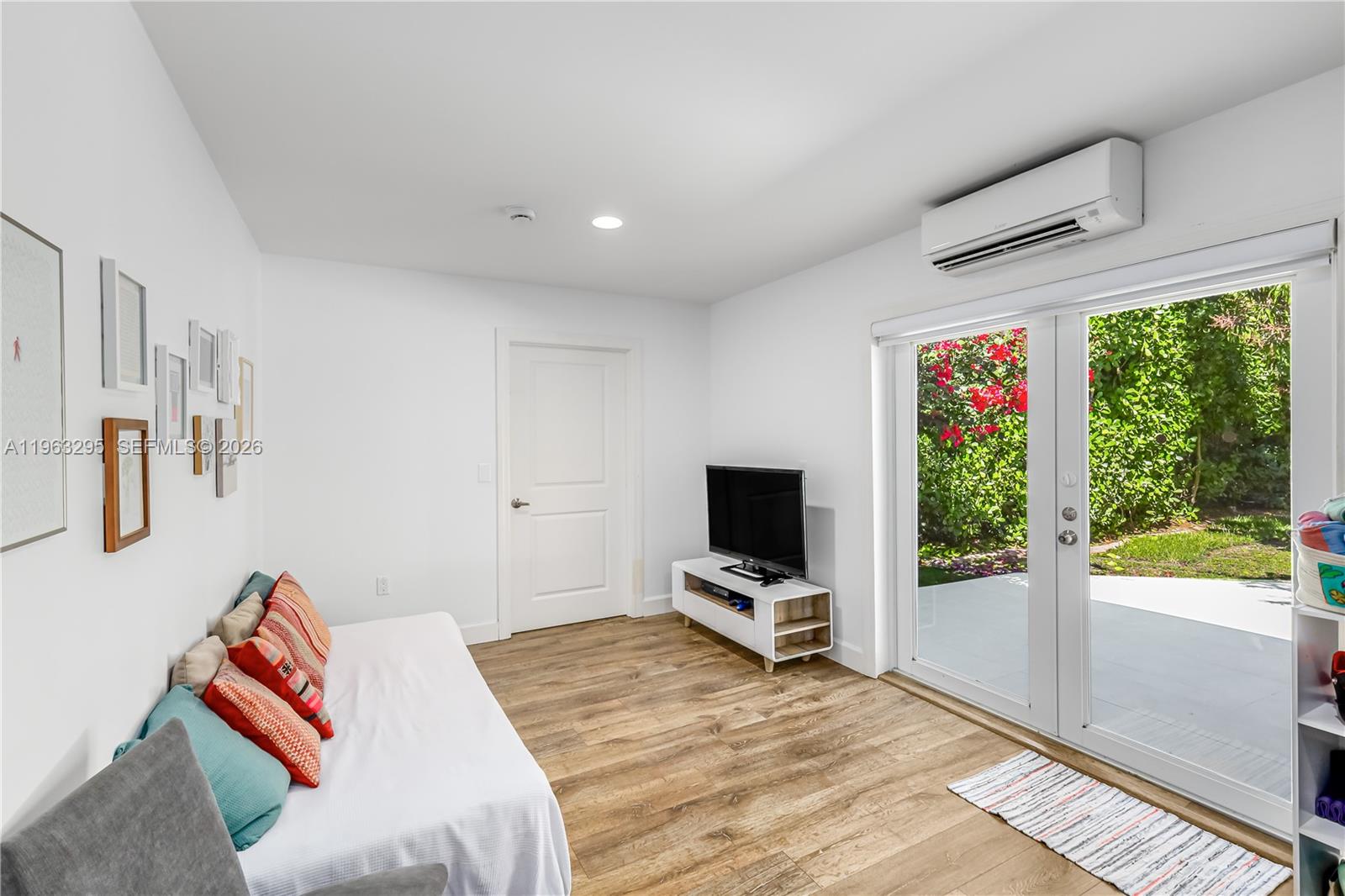 HARD LUCK SUB - Residential