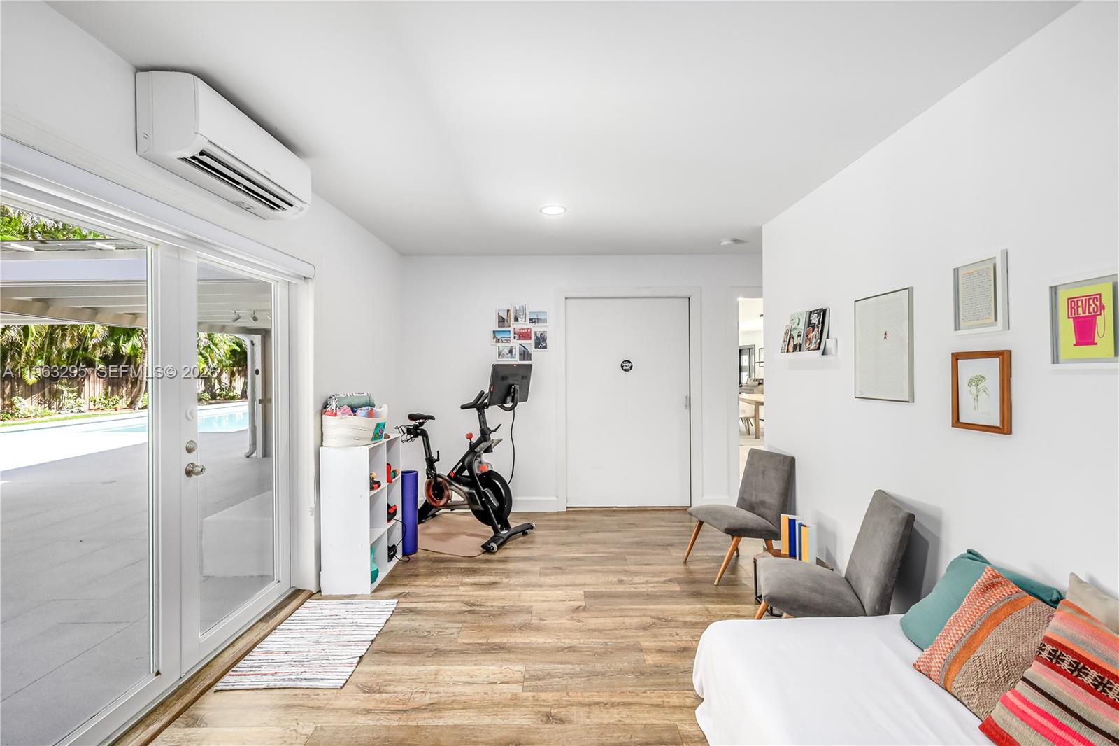 HARD LUCK SUB - Residential