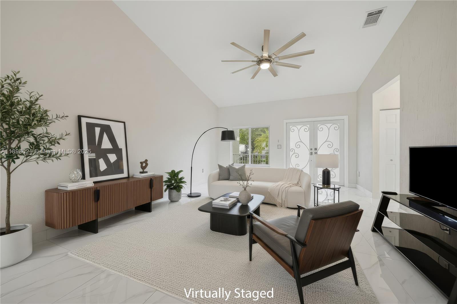 TWIN LAKE SHORES EAST - Residential